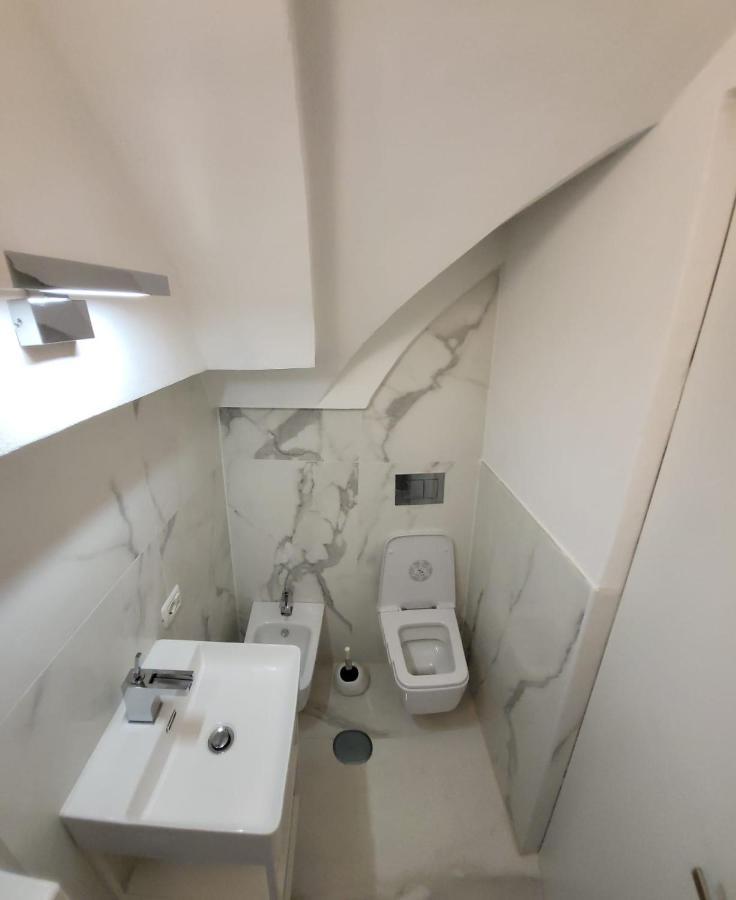 Apartament The White Colisseum Rzym Zewnętrze zdjęcie
